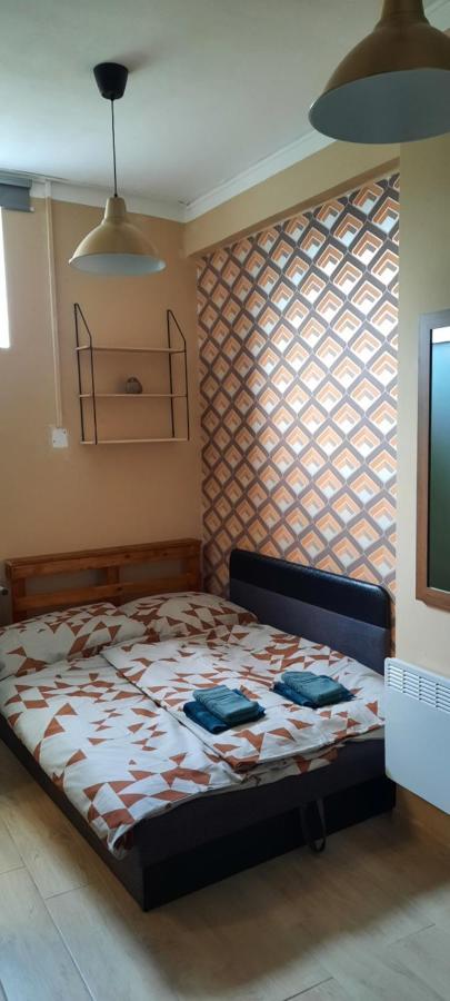 Csenge Apartman Кестели Екстериор снимка
